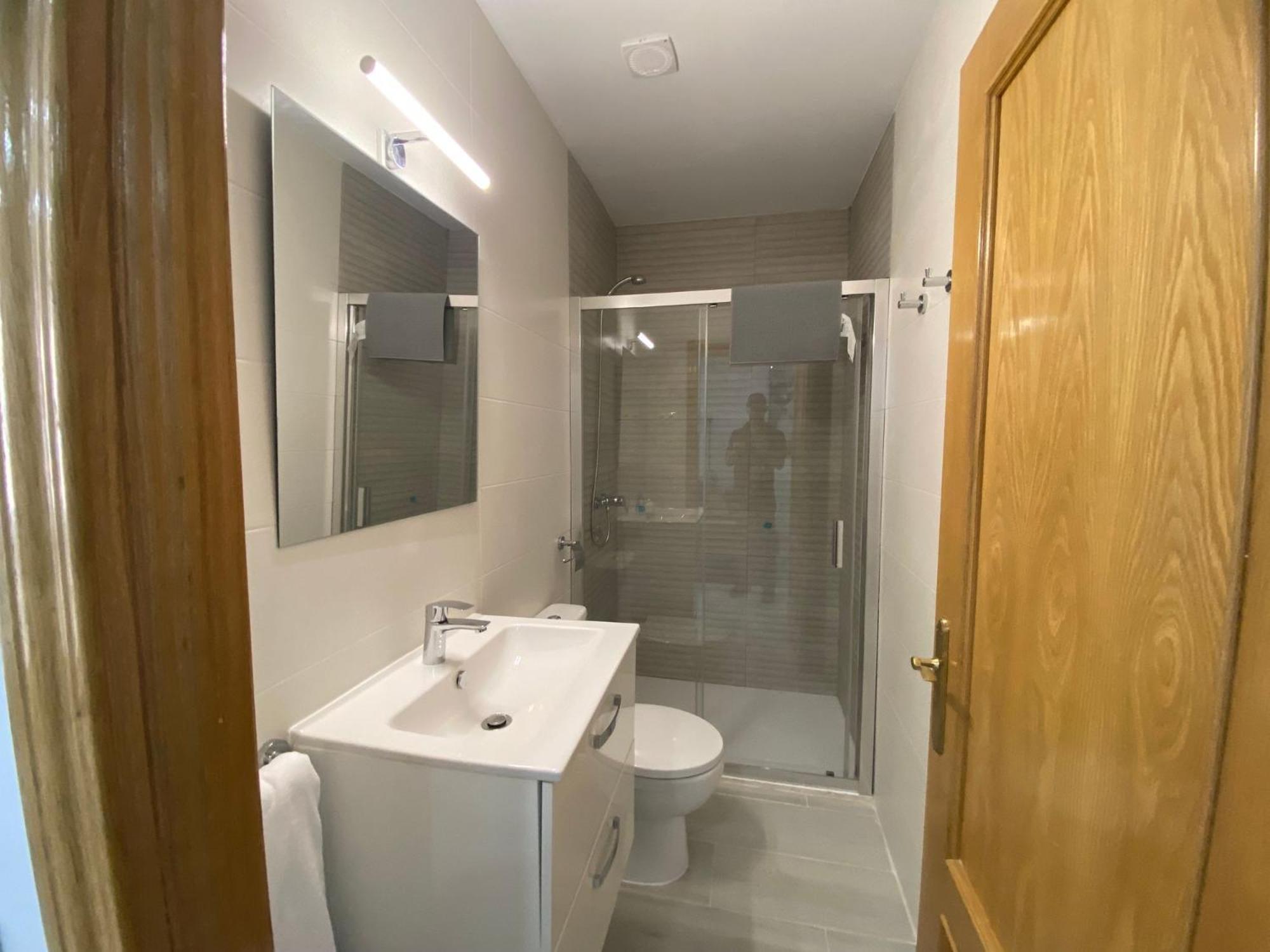 La Pilarica Apartment มาดริด ภายนอก รูปภาพ