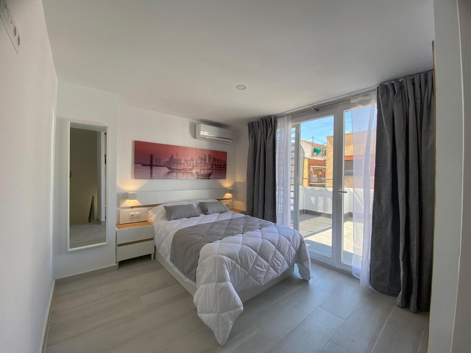 La Pilarica Apartment มาดริด ภายนอก รูปภาพ